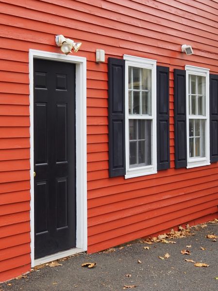 Red Vinyl Siding Installation in Frisco
